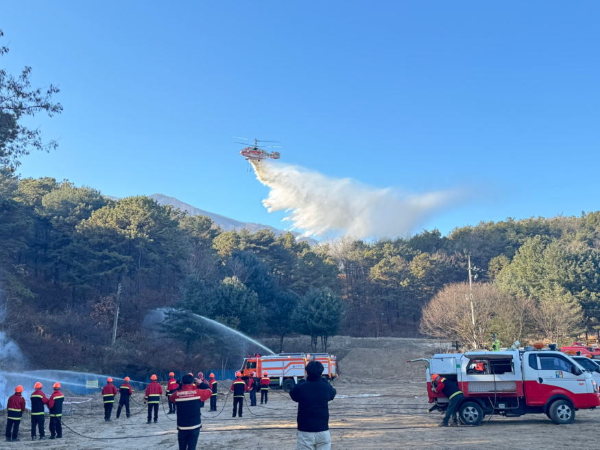 북한 쓰레기 풍선에 의한 야간 산불 대응 강화 합동 산불진화 훈련 (4).jpg